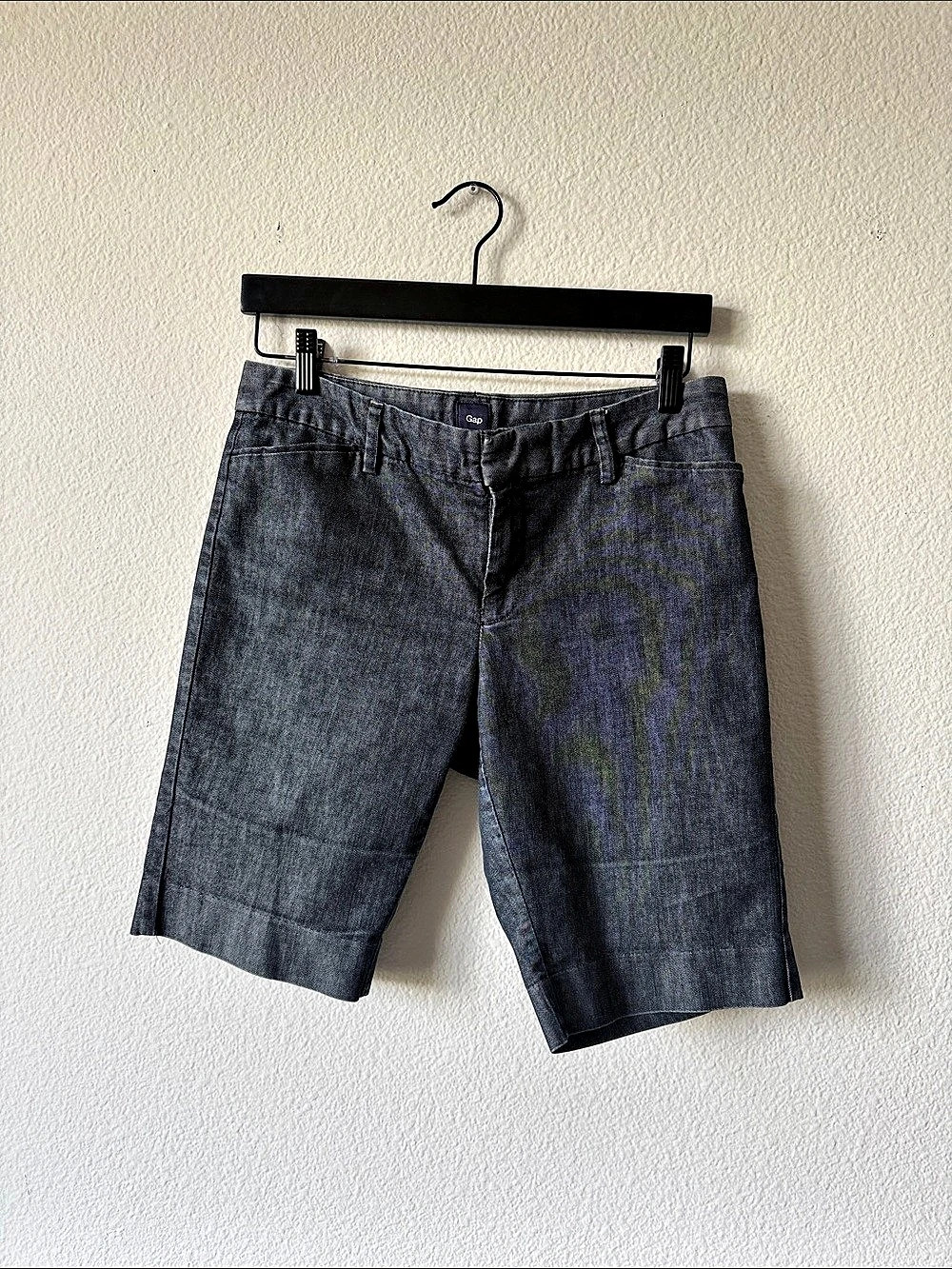 Gap Denim Bermudas Size 4 Like New